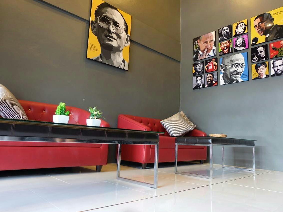 Rockstel Loma Hostel Phuket Ngoại thất bức ảnh